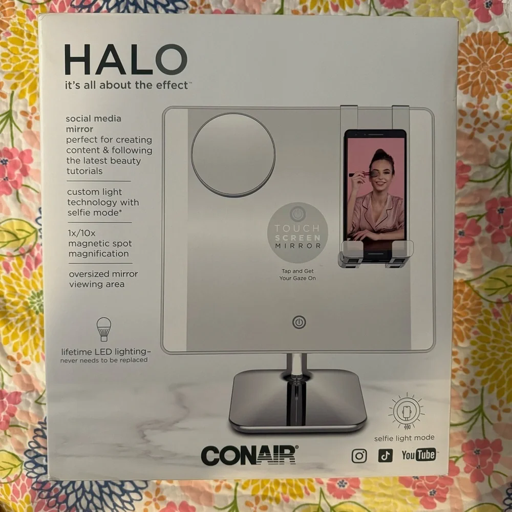 NIB conair halo social media mirror